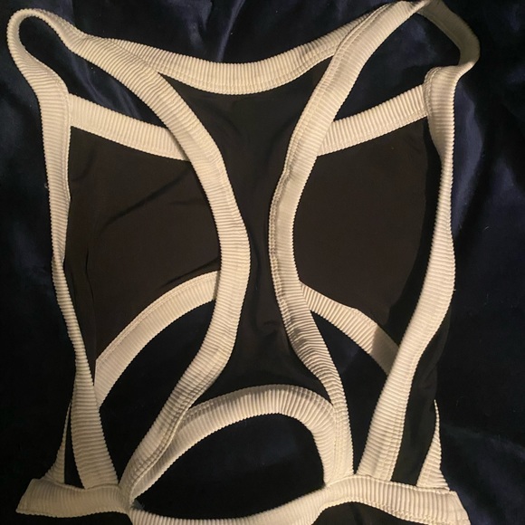 Swimsuit - Picture 3 of 3